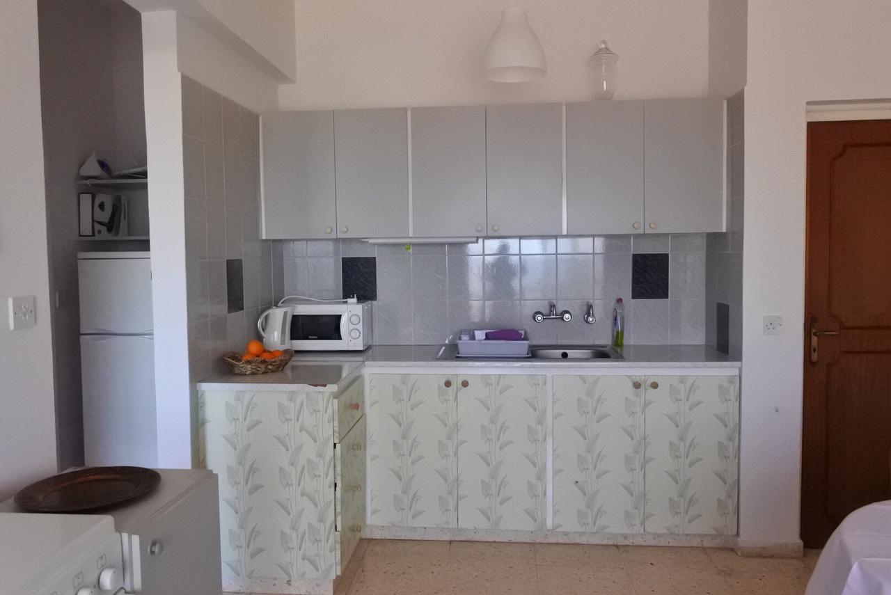 Kissonerga Beach Apartment Пафос Екстер'єр фото